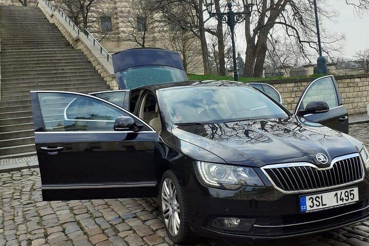 Transfer from Prague Hotel to Airport Prague