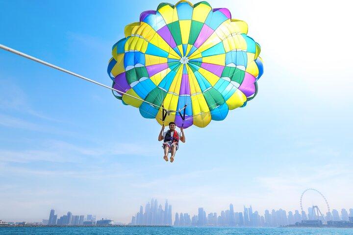 Dubai: Parasailing Adventure on the Beach