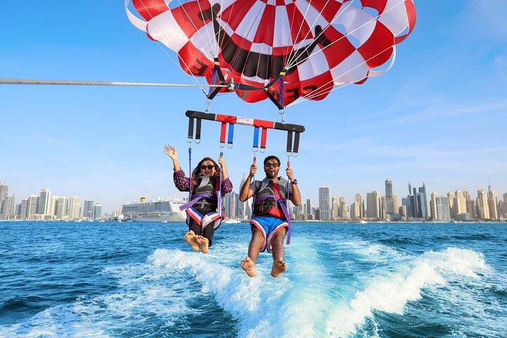 Dubai: Parasailing Adventure on the Beach