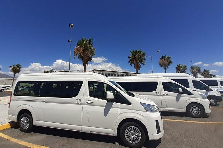 van private one way from airport to your Hotel in los cabos