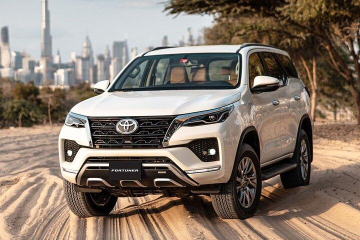 10 Hours Private Vehicle with Driver in Dubai