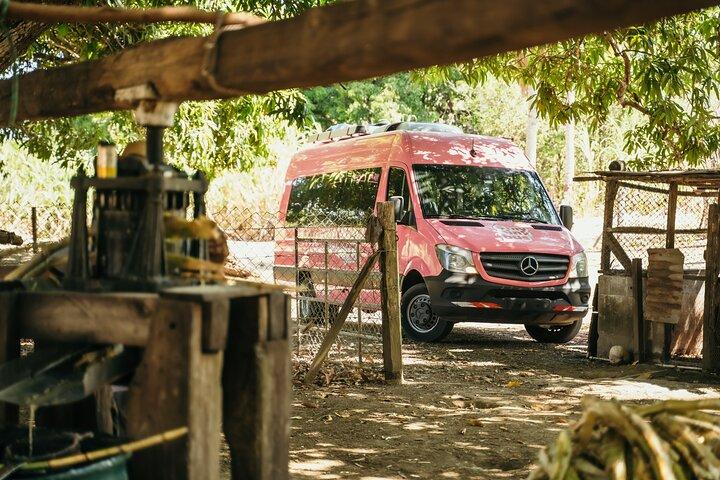 Shuttle from San Jose to La Fortuna