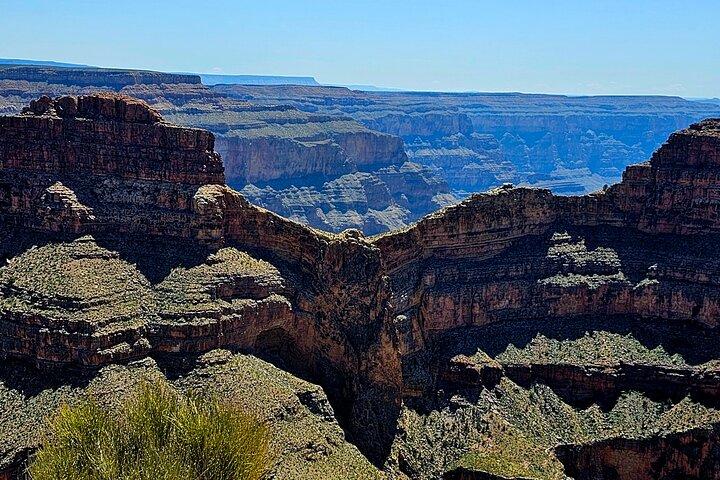 Grand Canyon West Rim, Hoover Dam Stop and 7 Magic Mountains Tour
