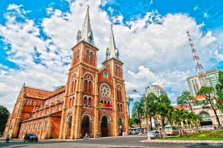 Experience Half-day Guided Walking Tour Ho Chi Minh City Center