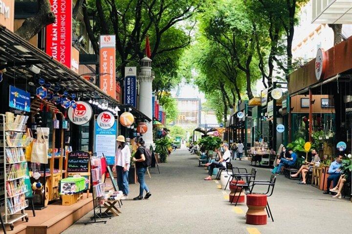 Experience Half-day Guided Walking Tour Ho Chi Minh City Center