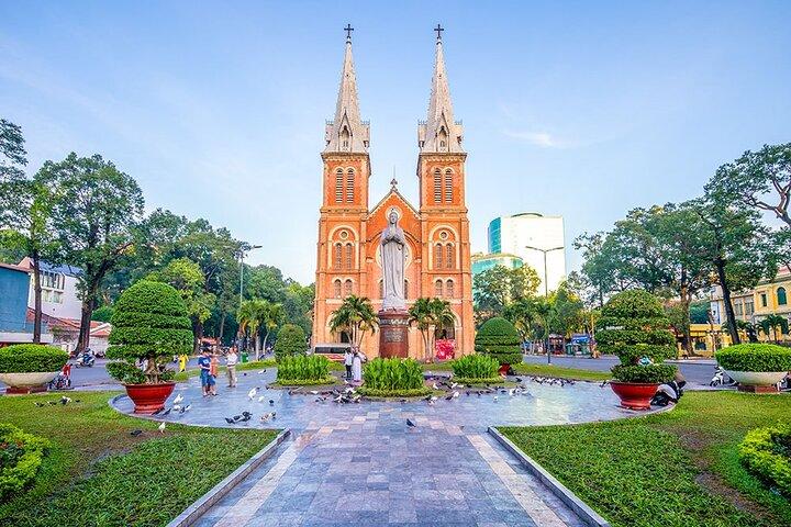 Experience Half-day Guided Walking Tour Ho Chi Minh City Center
