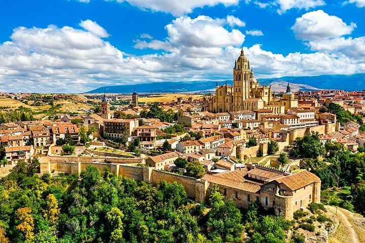 Magnificent El Escorial and Unique Segovia