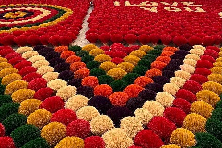 Incense Village Small Group of 9 Tour From Hanoi to Ninh Binh