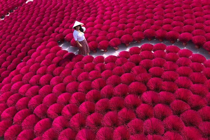 Incense Village Small Group of 9 Tour From Hanoi to Ninh Binh