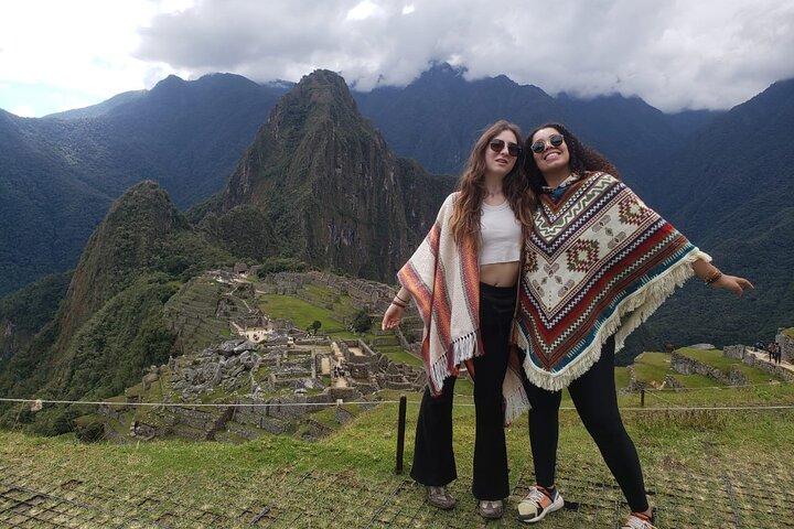 Machu Picchu Tour by Train (2 Days)