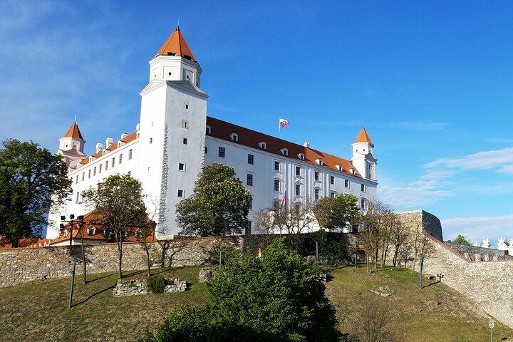 Explore Bratislava with a Local: Private Tour from Vienna