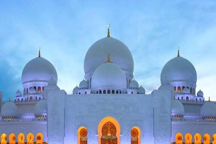 Private Abu Dhabi City Sightseeing Tour