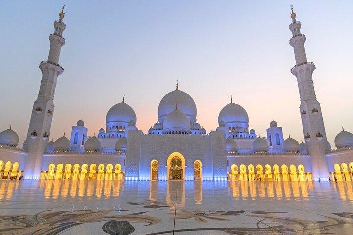 Private Abu Dhabi City Sightseeing Tour