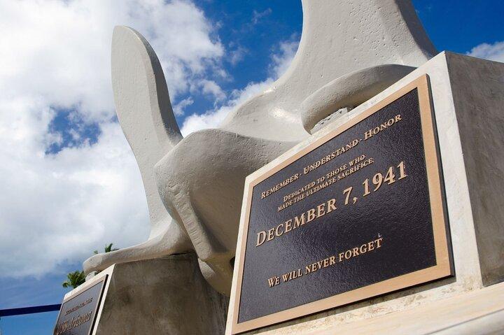 Early Access Pearl Harbor & USS Arizona Small-Group Tour