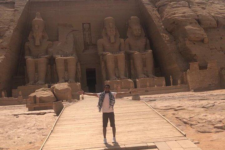 Trip to Abu Simbel Temple From Cairo with Tickets Included