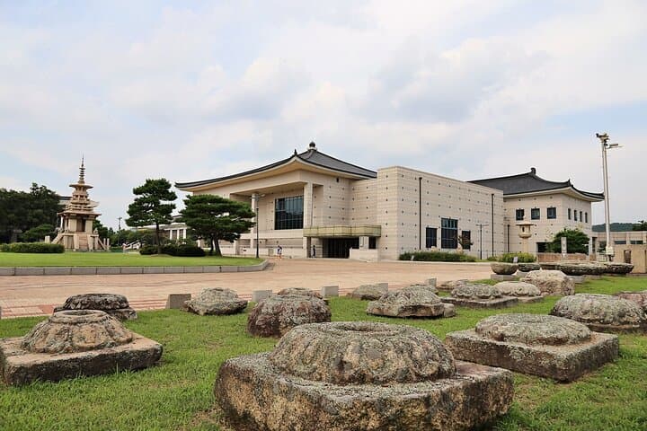 Mini UNESCO Walking Tour in Gyeongju