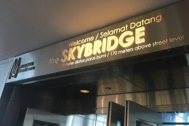 Petronas Twin Towers skybridge tickets (SINGAPORE GUESTS ONLY)