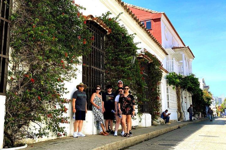 Walking tour of the magical city of Cartagena.