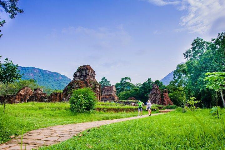 My Son Sanctuary & Thu Bon River Cruise from Hoi An