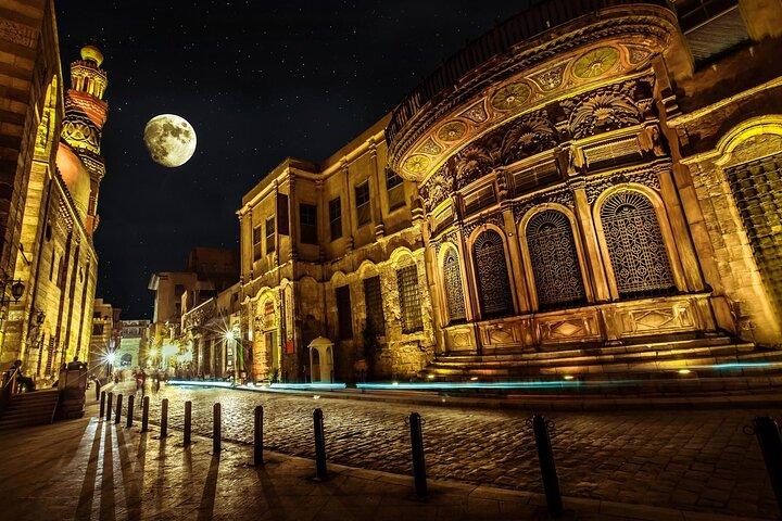 Tour of Khan Elkhalili and Islamic Cairo