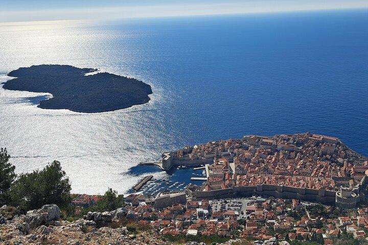 Private Customizable Tour of Croatia Via Minivan with a Guide