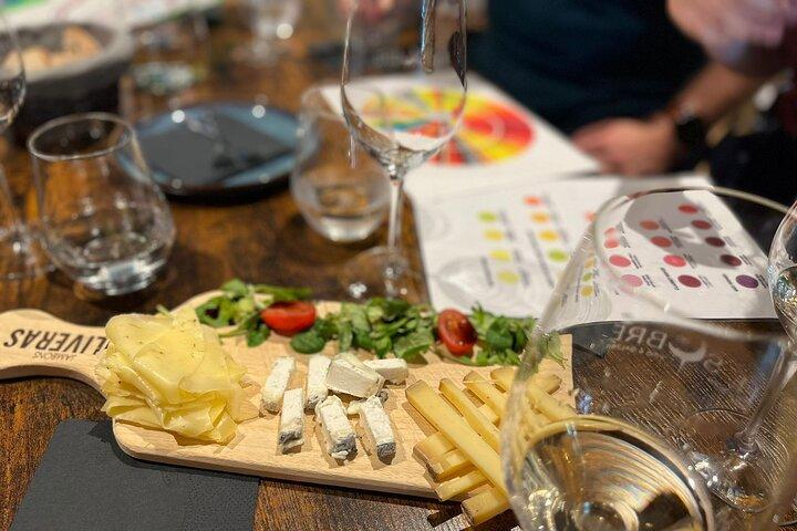 Blind Wine Experience: 5 Natural Wines, Cheese & Charcuterie