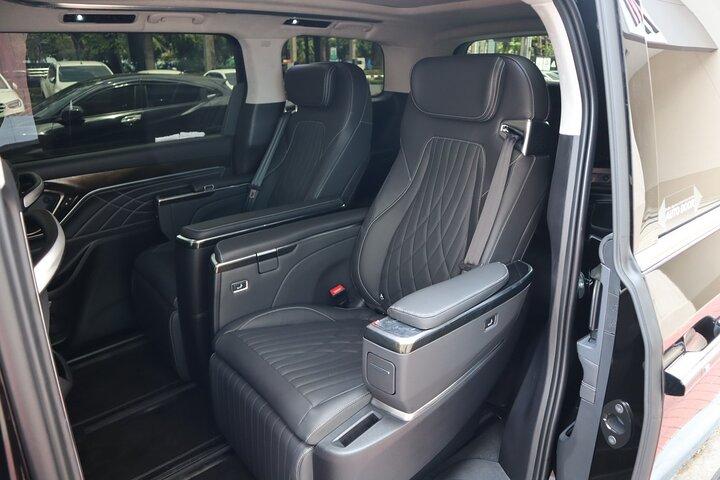 Private limousine full day (8-10 hour)