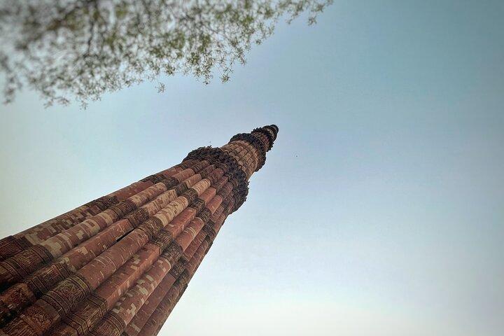 Private Tour in Mehrauli Archaeological Park & Qutub Minar