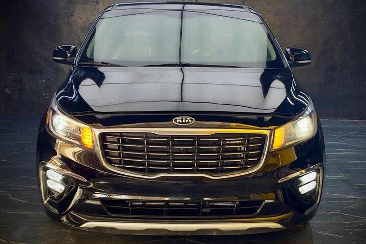 Dubai Airport Arrival and Departure service with SUV and Mini bus