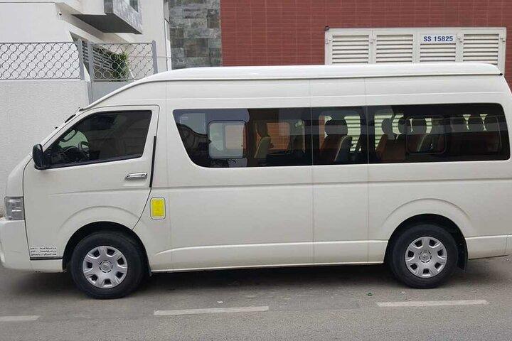 Dubai Airport Arrival and Departure service with SUV and Mini bus