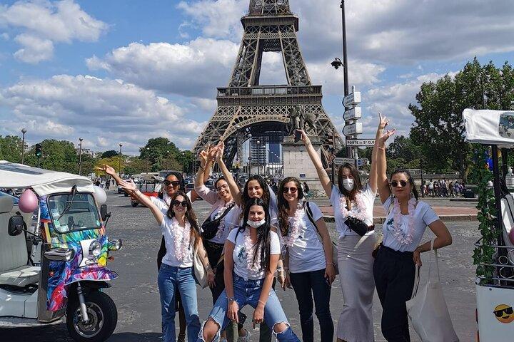 Private Two-Hour TukTuk Tour in Paris