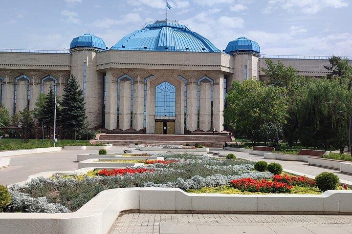 Beautiful sights and museums in Almaty in one day
