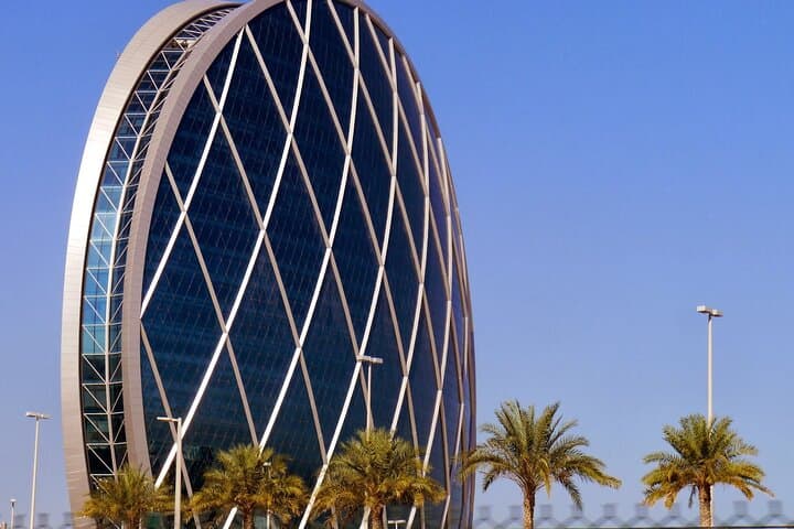 Abu Dhabi Tour in Private 4x4 with Grand Mosque, Louvre & Ferrari
