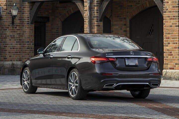 Departure Private Transfer Santiago de Compostela to SCQ Airport by Business Car
