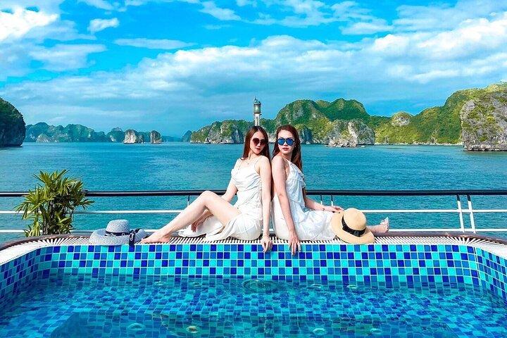 LA CASTA CRUISE - Halong Luxury 5 Star Cruise - Seasonal Jacuzzi