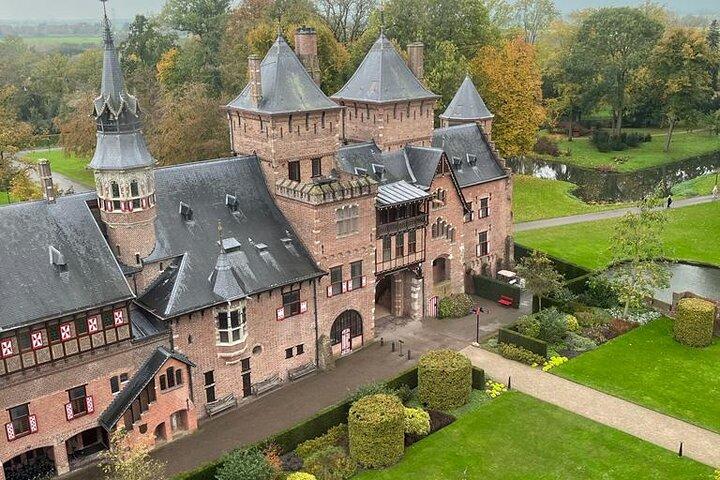 Small Group Tour to Muiderslot & Castle de Haar from Amsterdam