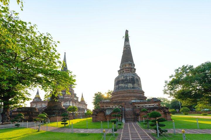 Ayutthaya Sunset Join Tour, Boat Ride, Famous Spot & Local Market