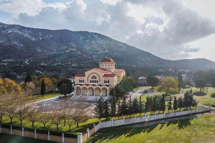 Kefalonia Highlights: Robola Winery, Melissani Lake & Fiscardo