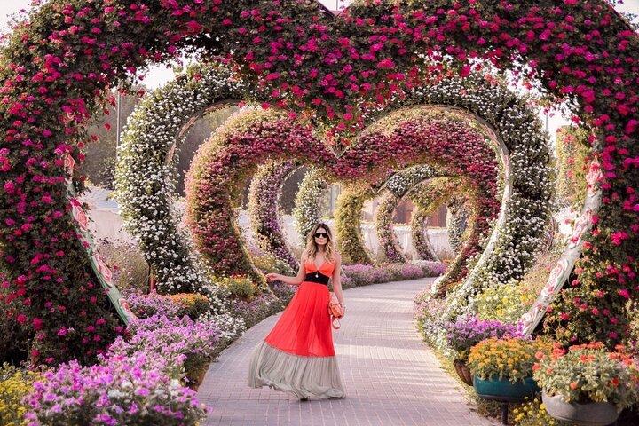 Dubai Miracle Garden Ticket