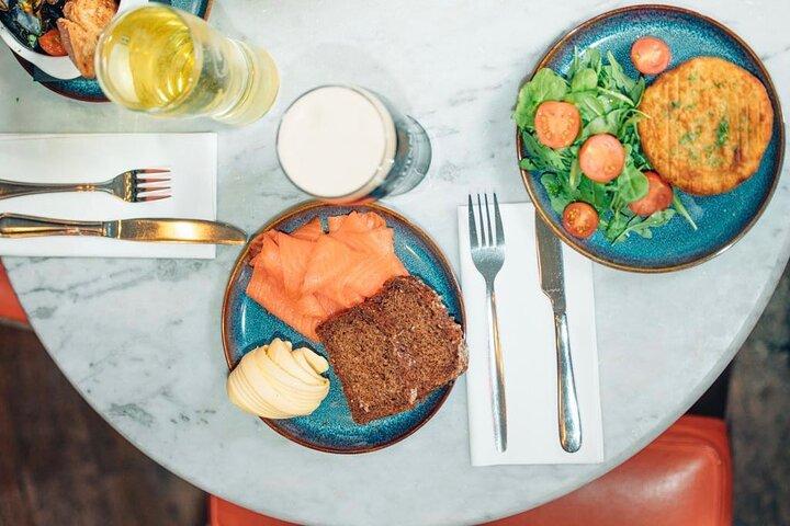 Dublin Traditional Irish 3 Course Meal & Walking Tour with guide