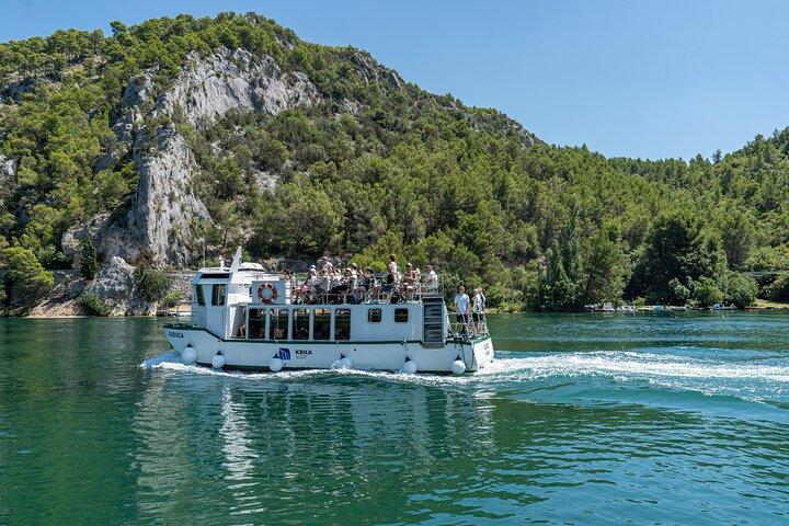 Private Krka Waterfalls tour with 30min Boat Cruse