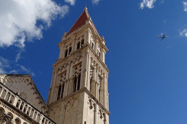 Split & Trogir Small Group Tour with Cruise/Hotel Drop-Off