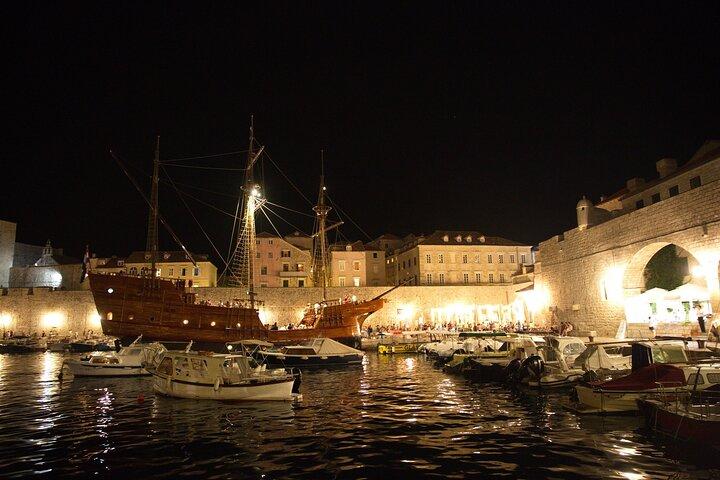 Dubrovnik Panoramic Night Cruise with Karaka