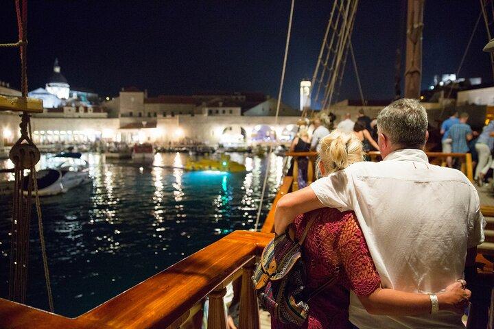 Dubrovnik Panoramic Night Cruise with Karaka
