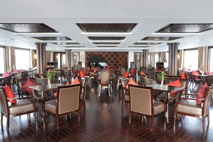 2 Days Halong Bay Cruise Tour from Ha Long