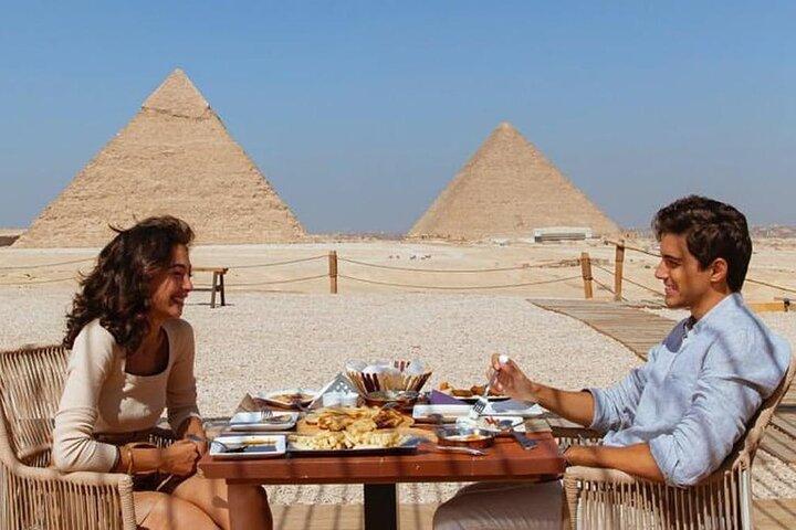 Private Tour of Giza Pyramids, Memphis,Sakkara,Dahshur with Lunch