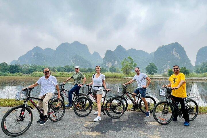Hang Mua - Hoa Lu - Tam Coc Small Group Tour 8 People a Group