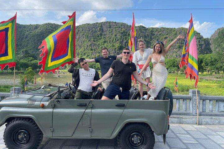 A Glimpse Of Ninh Binh to See all Highlight Ninh Binh 2,5 Hours
