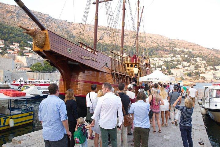 Adults Only Sunset Cruise in Dubrovnik on a 16th-Century Karaka