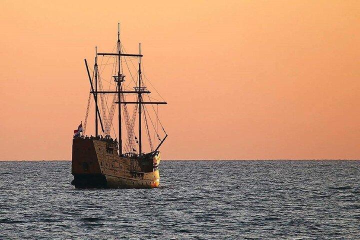 Adults Only Sunset Cruise in Dubrovnik on a 16th-Century Karaka